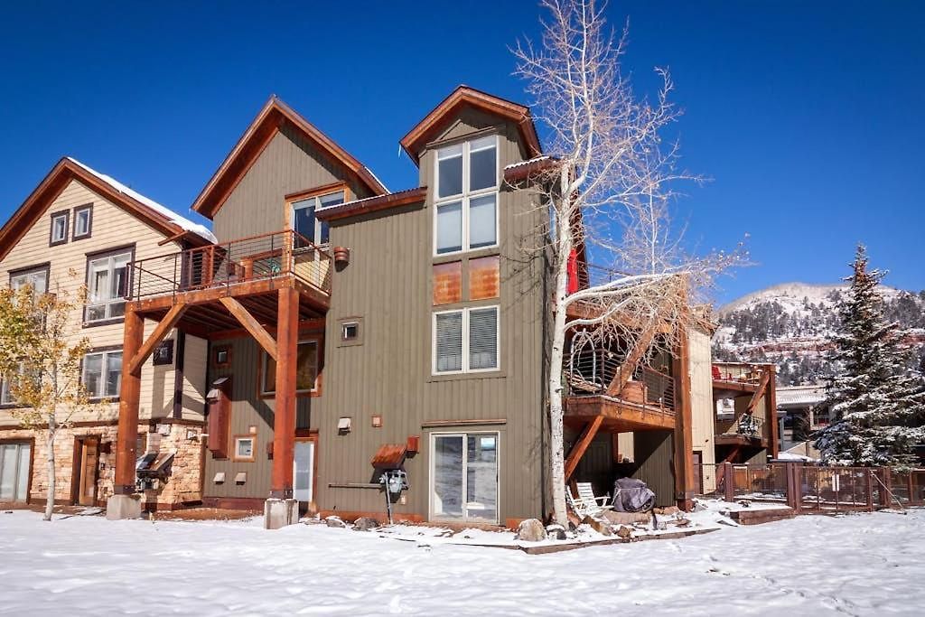 Double Diamond Ski-in/ski-out Apartment *