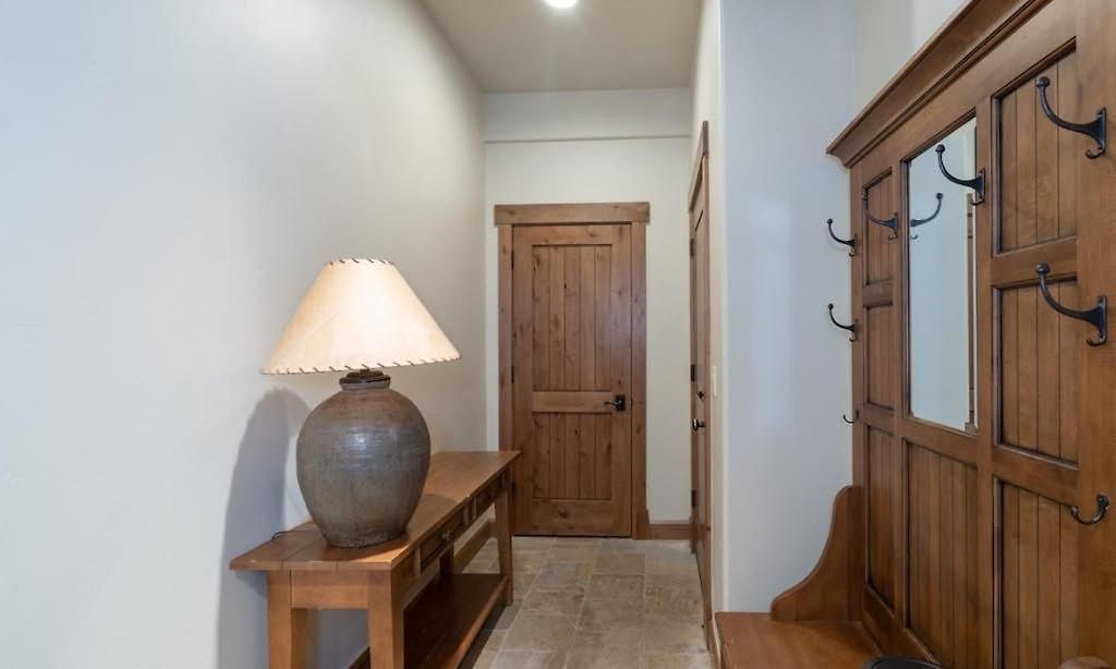 On Sundance 122 - Pine Palace Apartment *