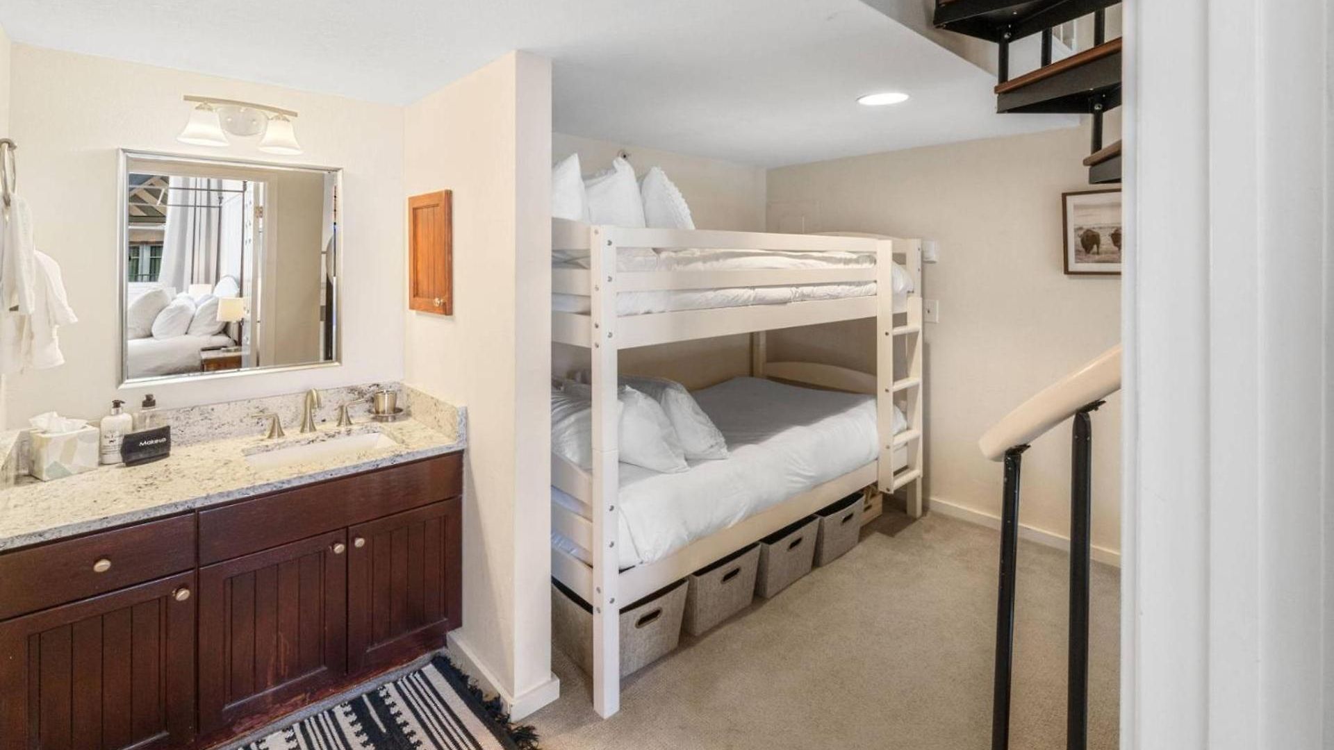 Mountain Village Blvd 562 ~ Columbia Place #7 Telluride