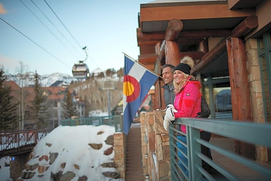 At Lost Creek Hotel 4*
