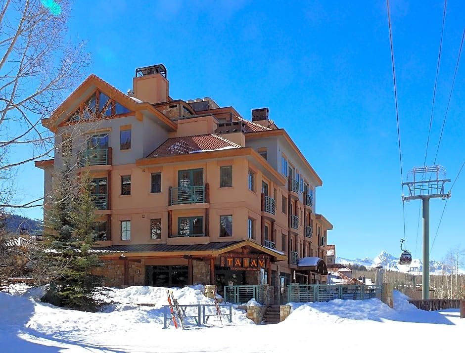 Hotel At Lost Creek
