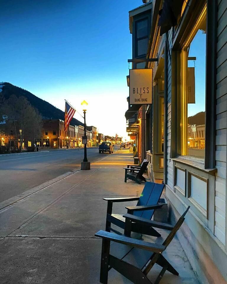 Family Friendly Mainstreet Townhome Apartment Telluride