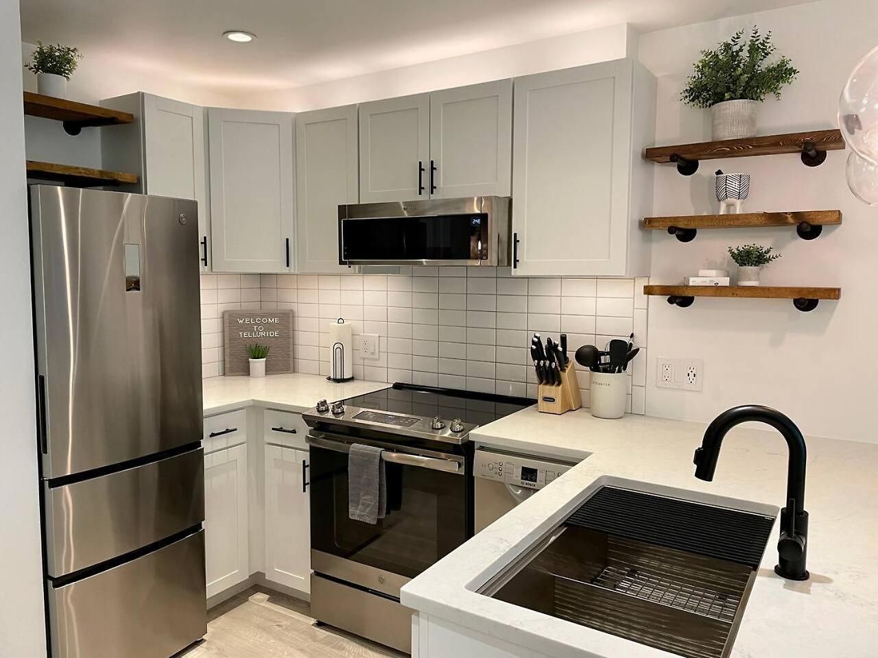 Downtown Riverside - Boomerang Apartment Telluride