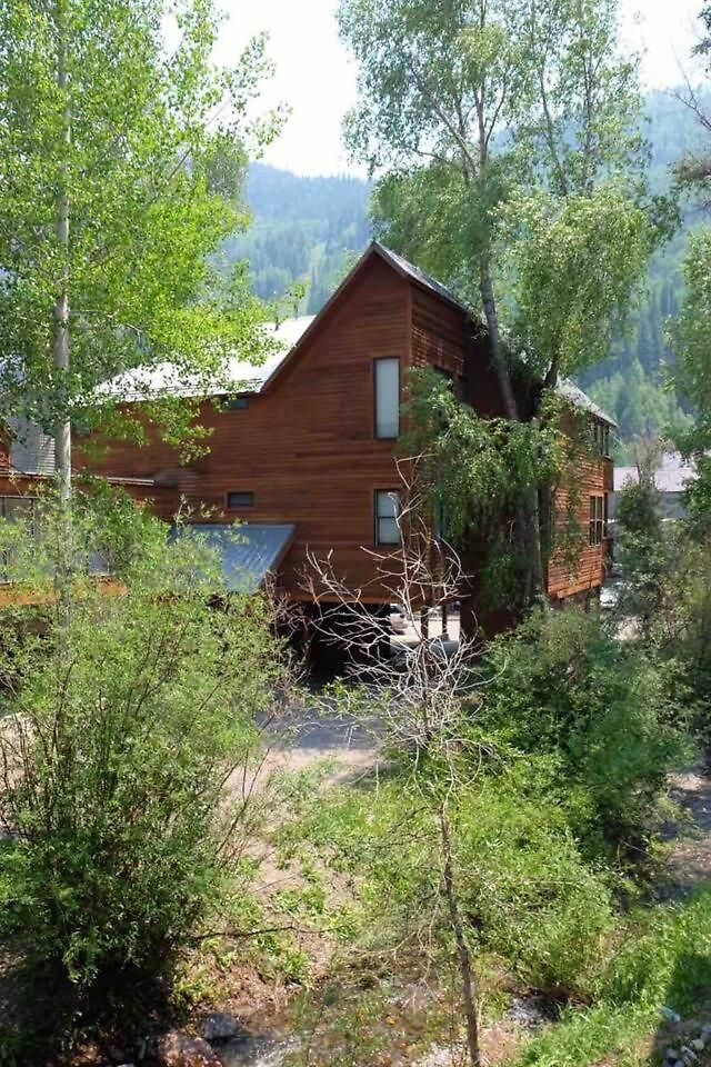 Downtown Riverside - Boomerang * Telluride