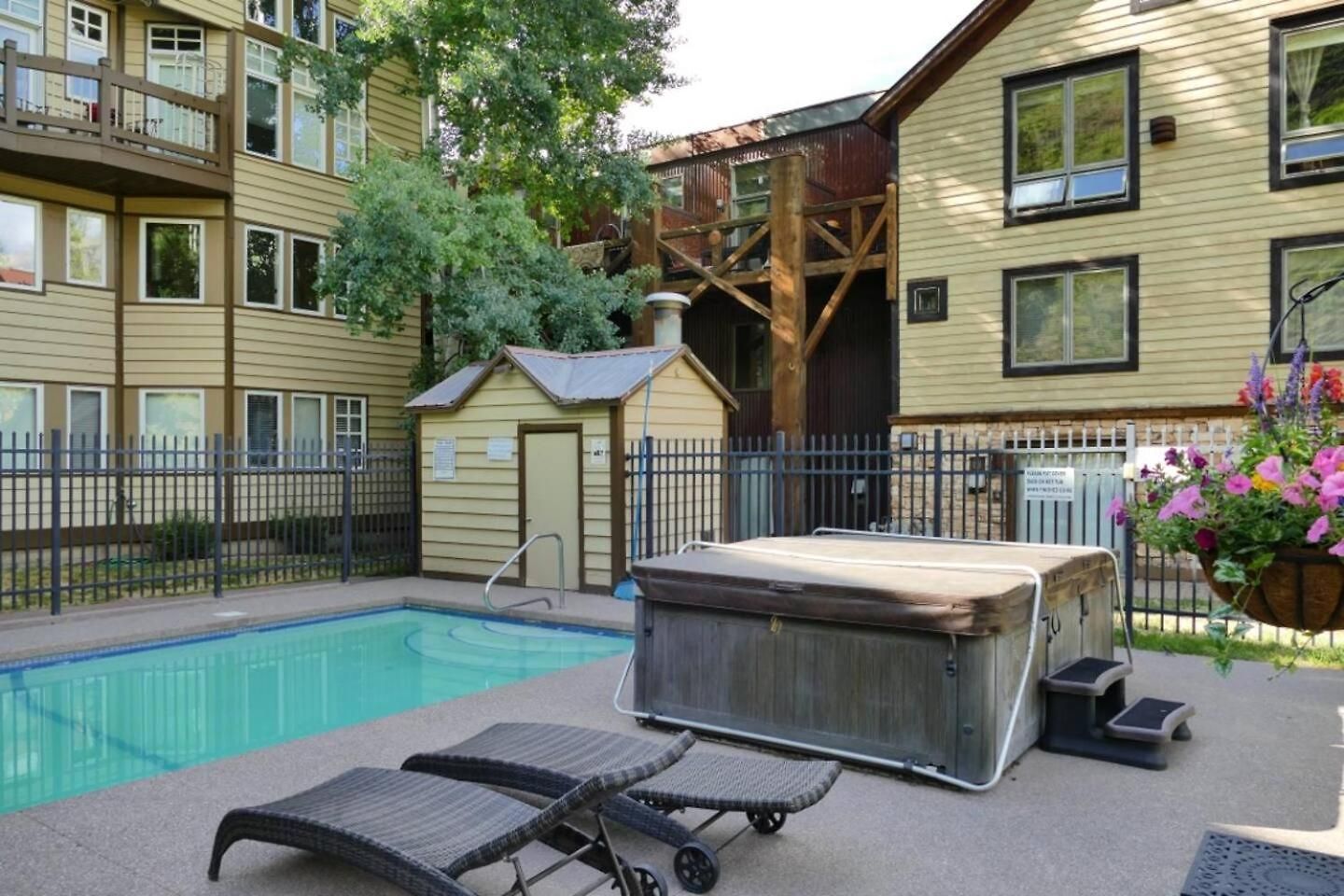 Etta Place Too - Hot Tub W View - Ski-in Ski-out * Telluride