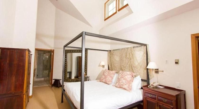 Camels Garden Hotel 4*