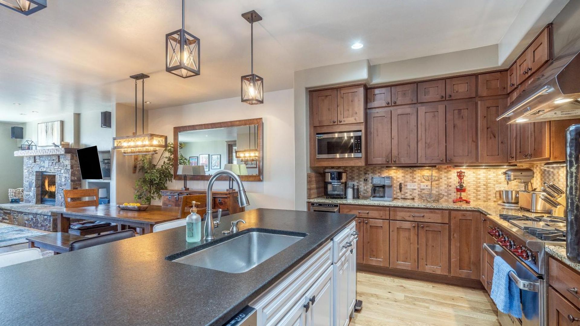Slopeside Reserve Apartment *