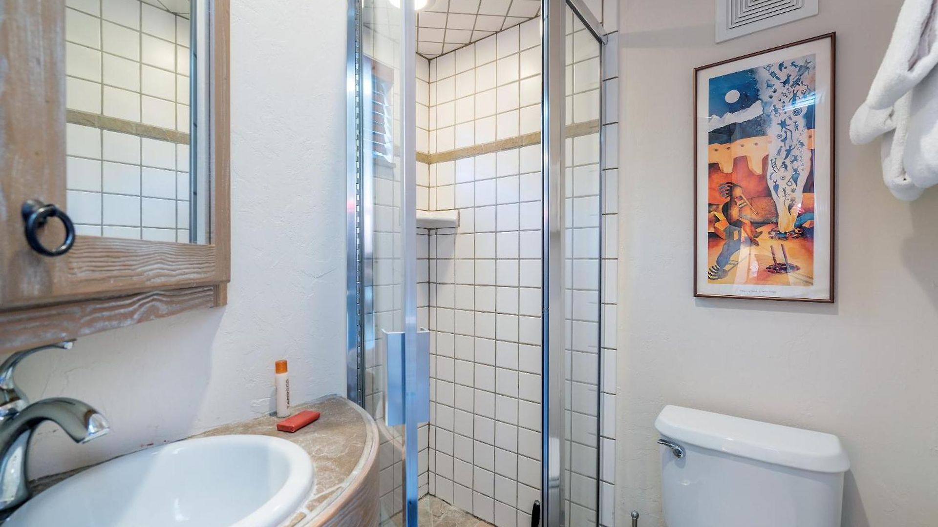 Slopeside Hideaway Apartment