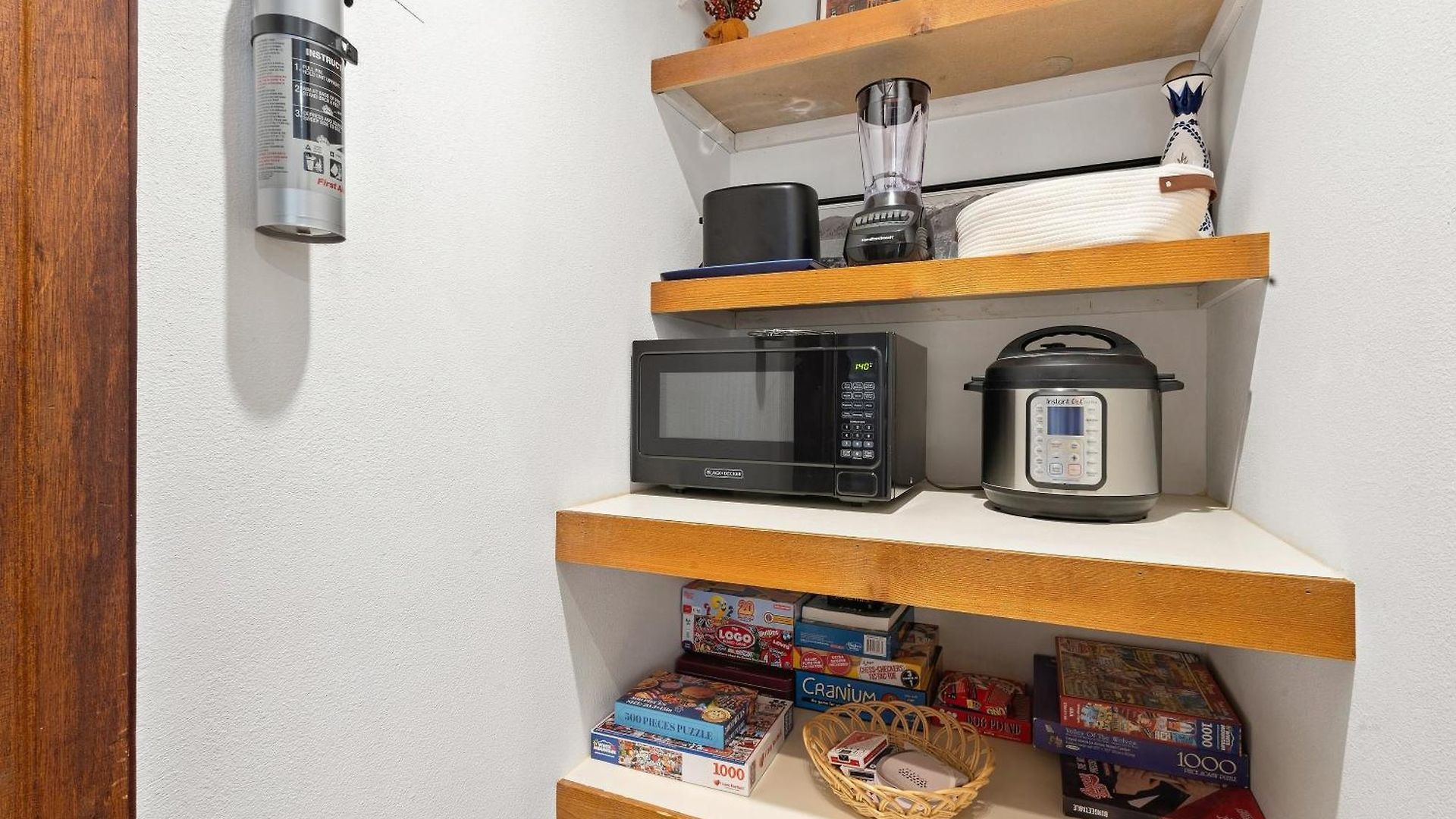 Apartment Big & Bright Hidden Gem With Garage, Hot Tub, Lux Kitchen *