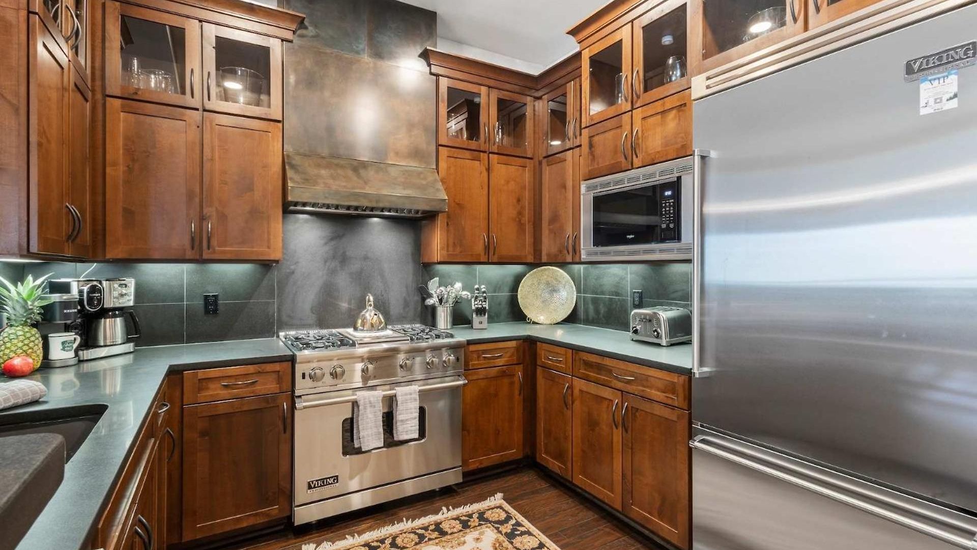 Mountain Village Escape - Views Steam Shower Holiday home