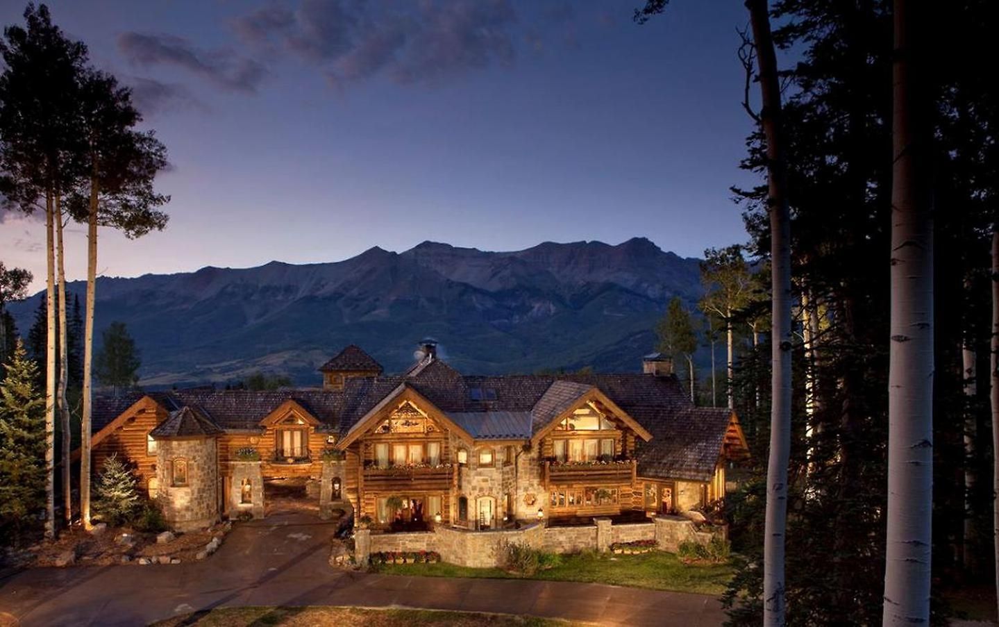 Ultra Luxury With Movie Theater On In Telluride, Colorado Holiday home