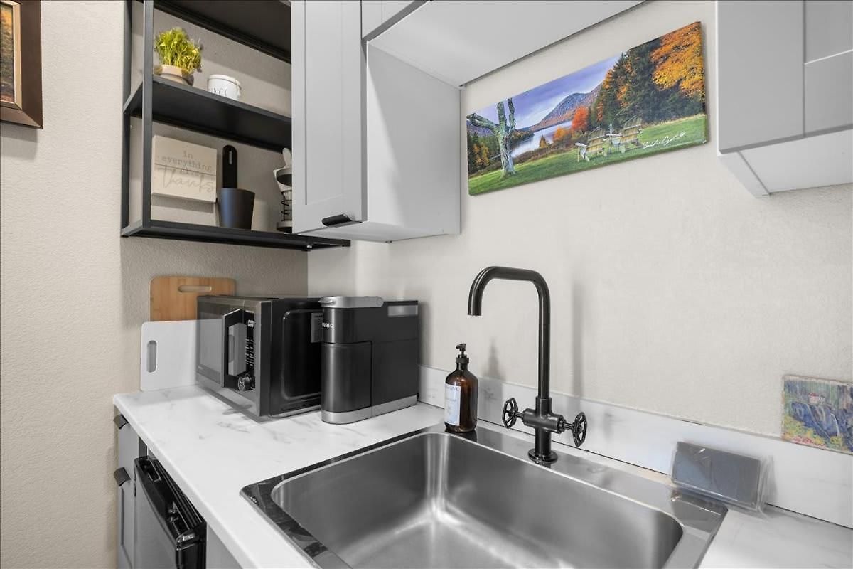 Holiday home Wildwood Canyon - Views & Hot Tub *