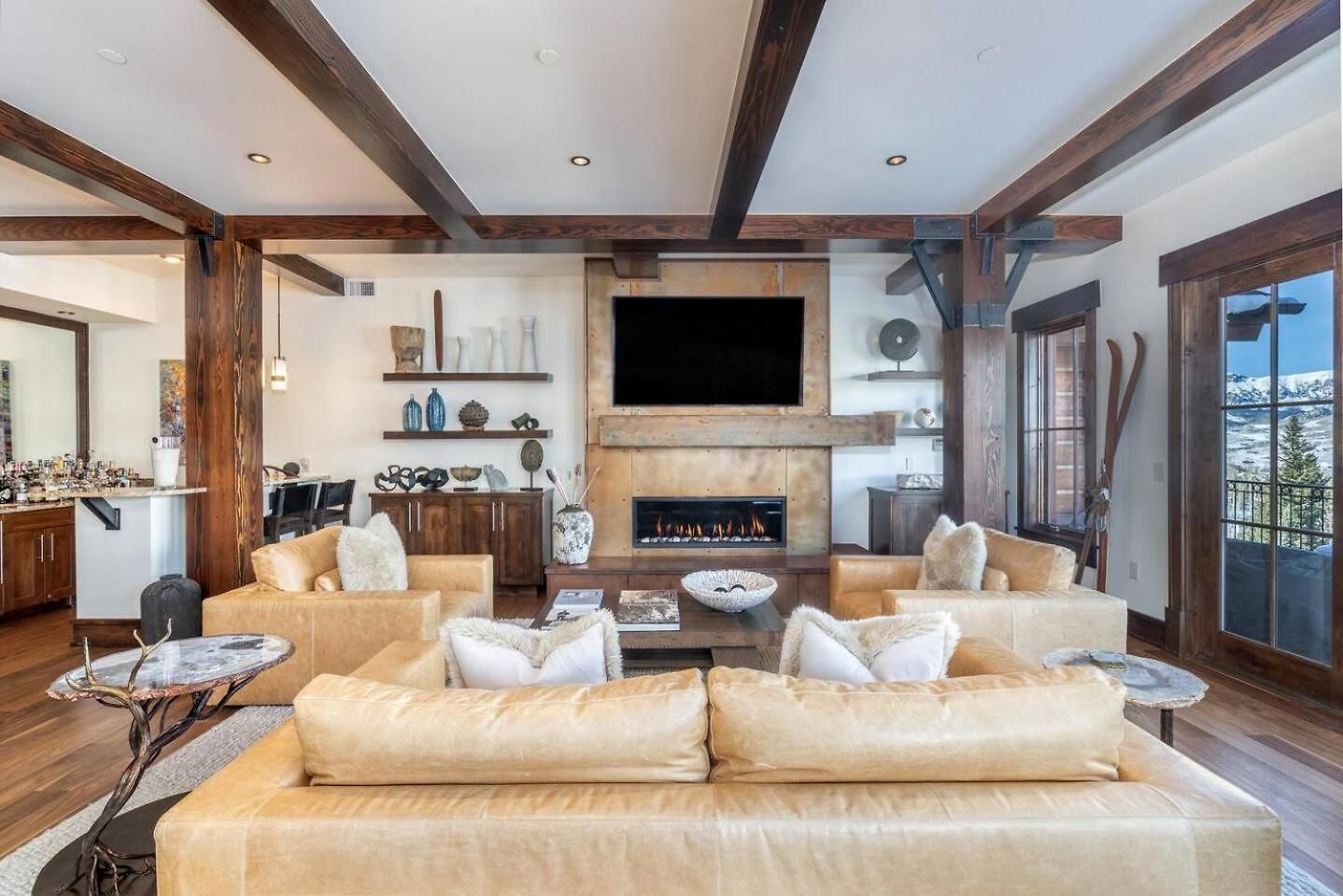 Apartment Elegant 4-bedroom Penthouse Above Mountain Village Telluride