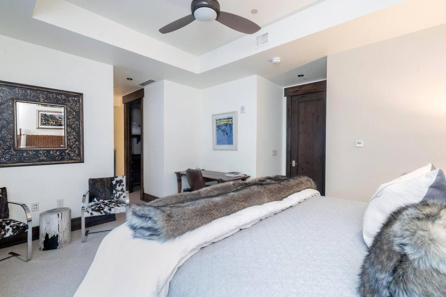 Apartment Elegant 4-bedroom Penthouse Above Mountain Village *
