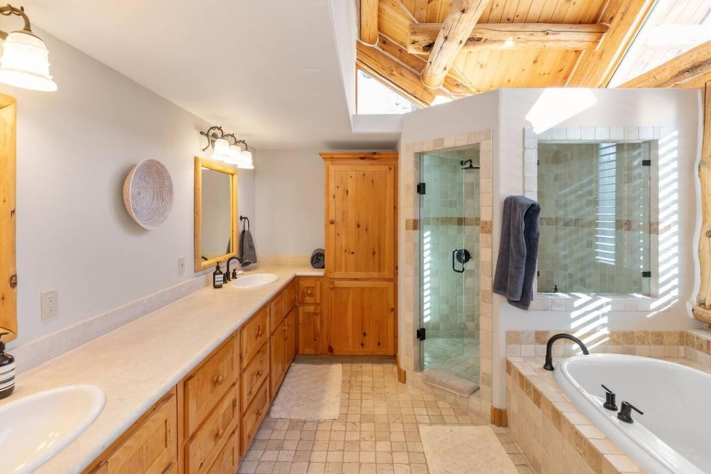 Luxury Ski-in/ski-out Alpine