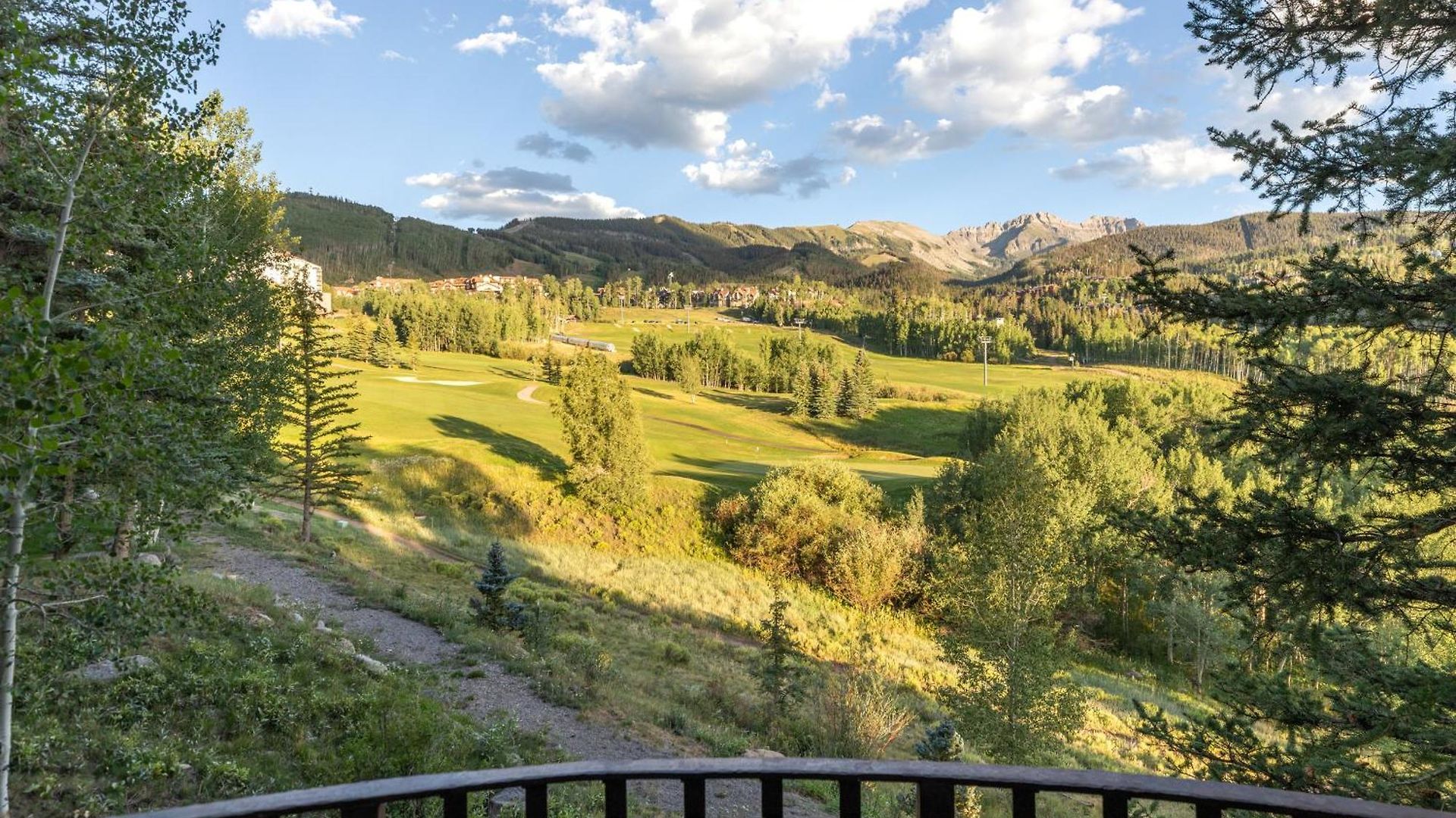 Vista Haus At Country Club - Private Golf And Retreat! Telluride