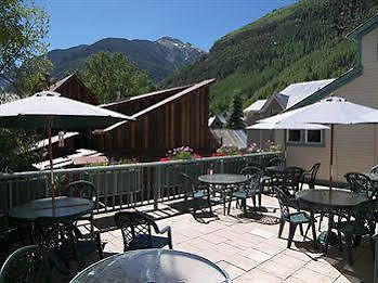 Aspen Street Bed & Breakfast 3*