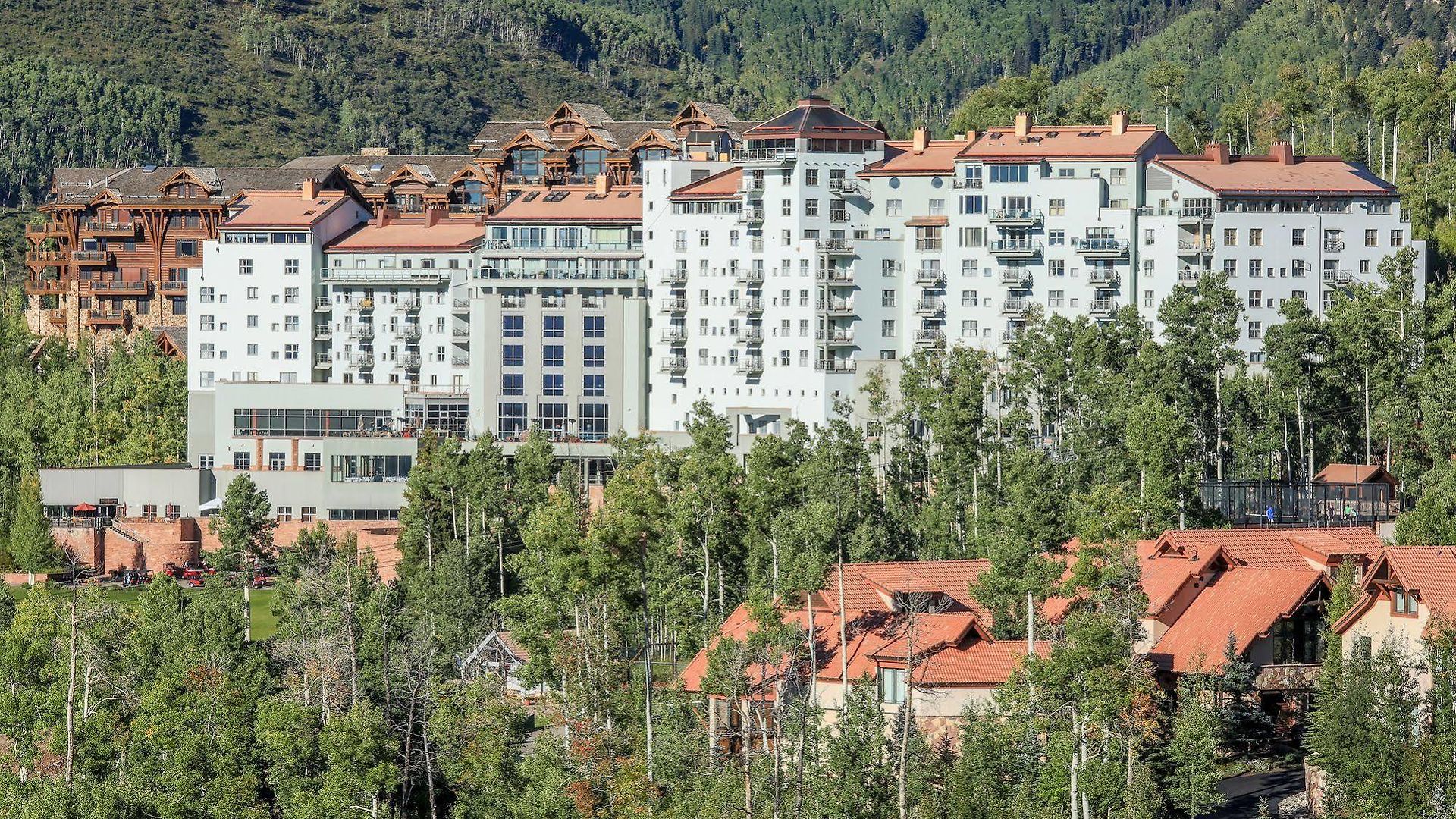 Resort The Peaks And 3*