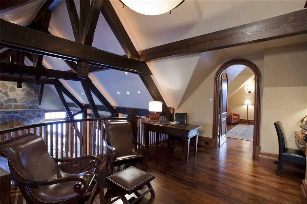 Hood Park Manor Holiday home