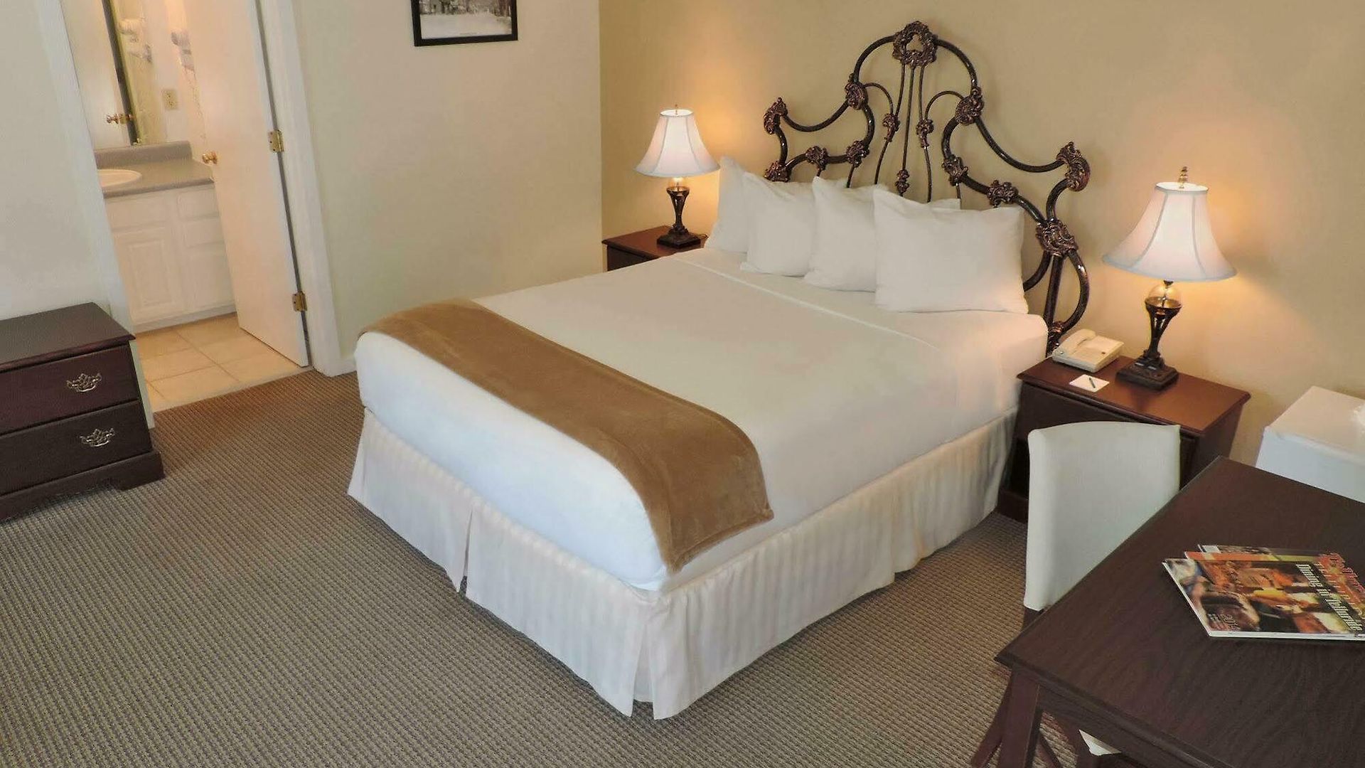 Inn The Victorian