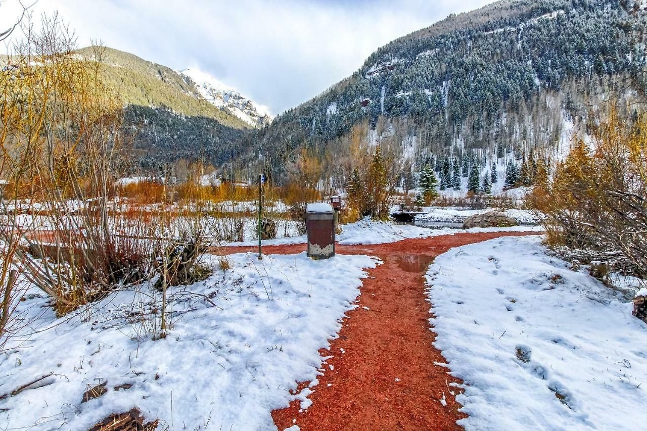 Coronet Creek Retreat Apartment Telluride