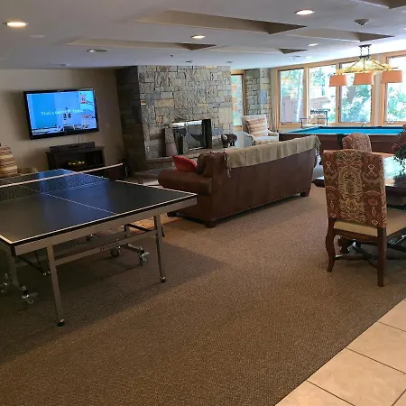 Lorian 4 True Ski-In Ski-Out Resort Condo 4Bd 3.5Ba - Sleeps 12