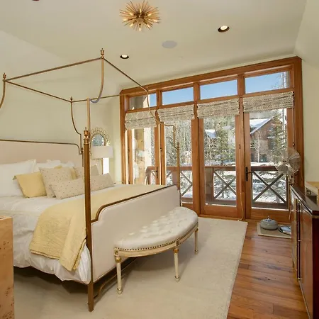 Apartment Lorian 4 True Ski-In Ski-Out Resort Condo 4Bd 3.5Ba - Sleeps 12 *