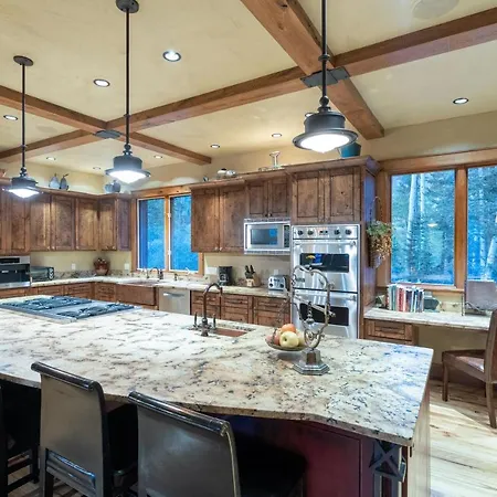 Alpenglow By Exceptional Chalet