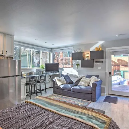 Apartment In Downtown - Walk To Gondola!