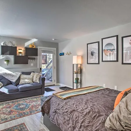 Apartment In Downtown - Walk To Gondola!