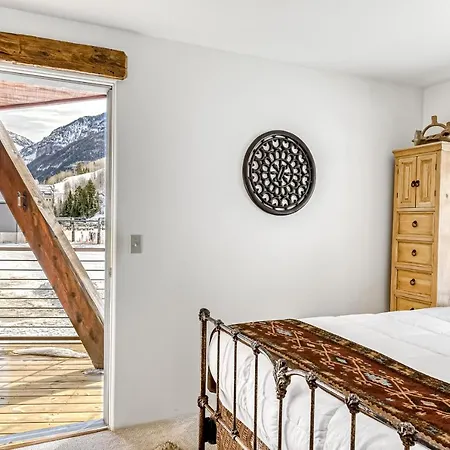 Double Diamond Ski-in/ski-out Telluride