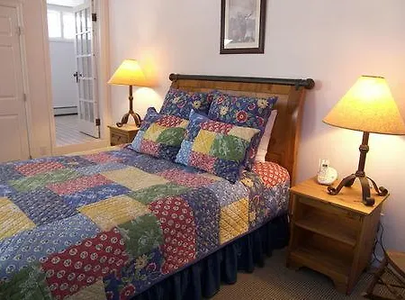 Alpine Apartment *