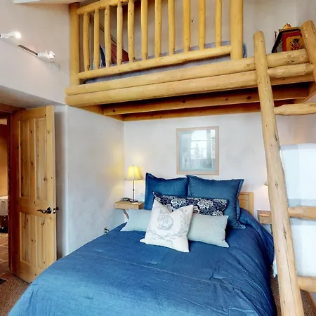 Columbia 10 - Columbia Breeze Apartment *