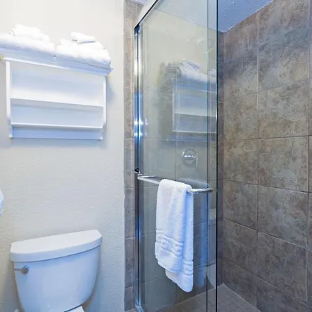 Manitou 9 By Alpine Lodging Hotel