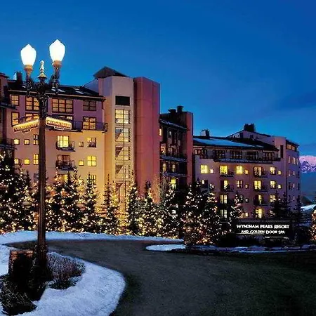 The Peaks And Resort 3*