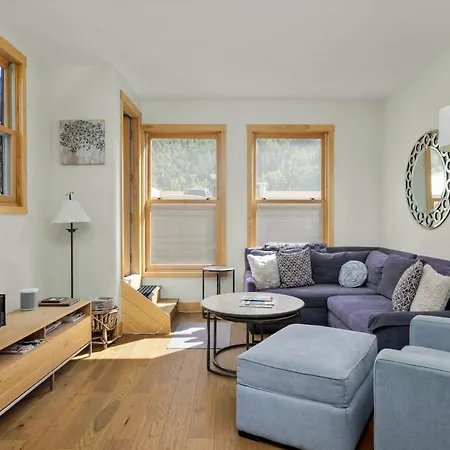 Livery 2c Apartment