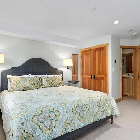 Livery 2c Apartment *