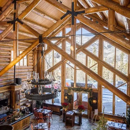Blue Collar Boutique: Affordable Adventure