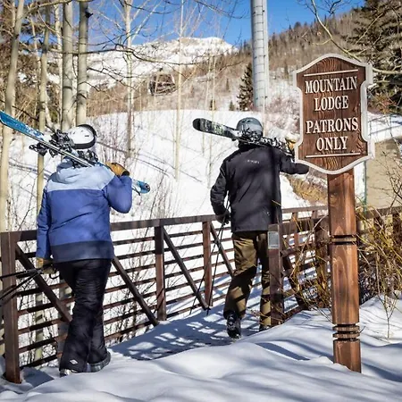 Aparthotel Blue Collar Boutique: Affordable Adventure 3*