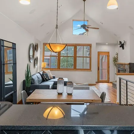 Holiday home 3br 3 1 2ba Center Of Everything New Listing On Our New Telluride