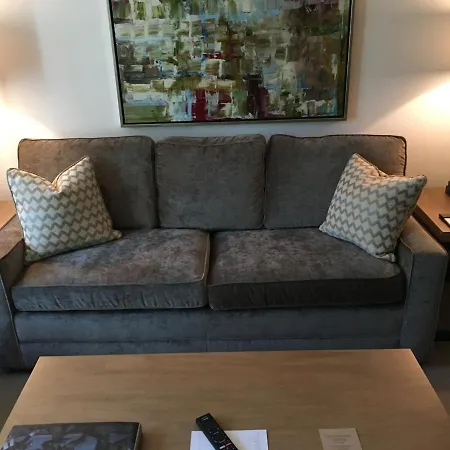 Luxury At A 5 Star At The Heart Of Mountain Village -