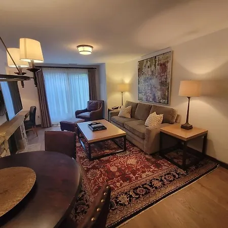 Luxury At A 5 Star At The Heart Of Mountain Village -