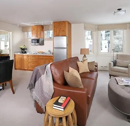 Columbia 22 Apartment