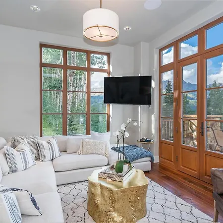 Apartment At Cortina 1 By Alpine