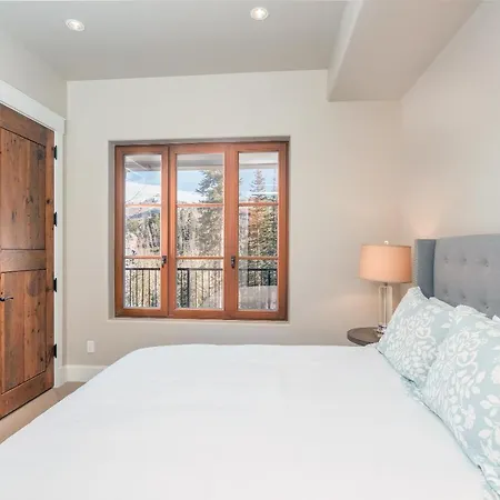 Apartment At Cortina 4 By Alpine