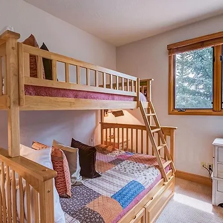 Aspen Ridge 32 Townhouse Telluride