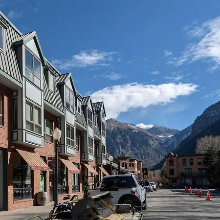 Spiral Stairs R11 * Telluride