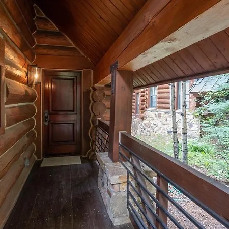 New! Chic European Style Cabin, Short Walk To * Telluride