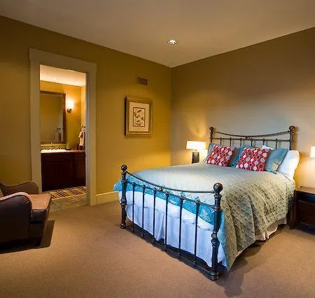 143 Adams Ranch Hotel
