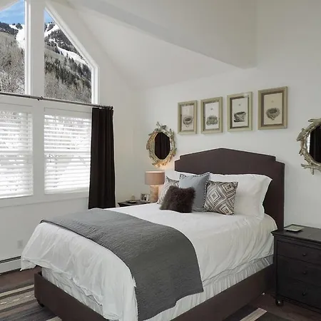 570 West Colorado Telluride